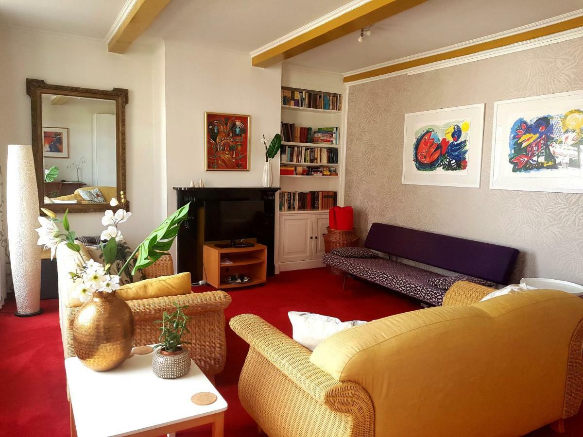 Large Historical Apartment & Canal Terrace ユトレヒト エクステリア 写真