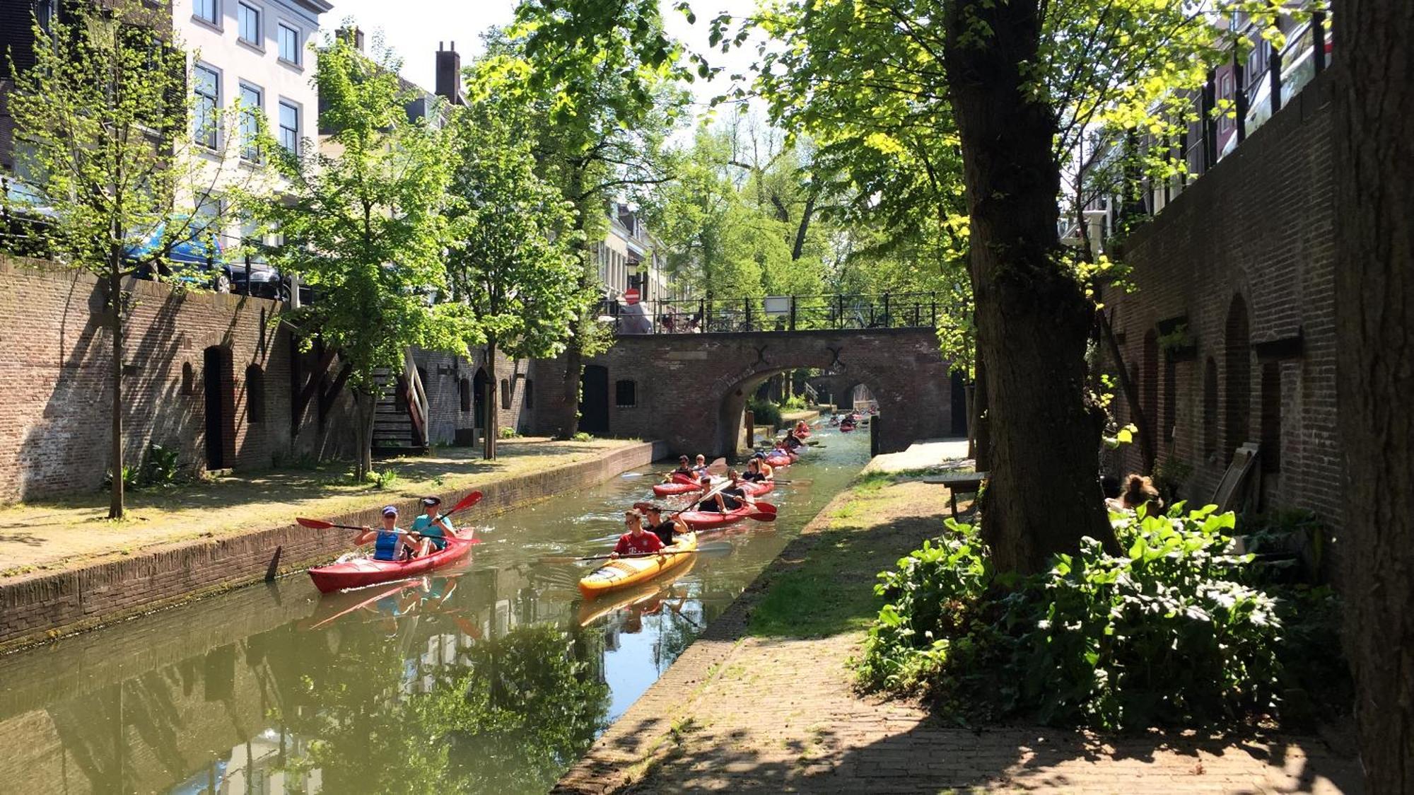 Large Historical Apartment & Canal Terrace ユトレヒト エクステリア 写真